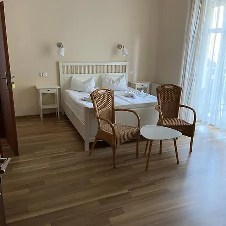 Kwatera prywatna Pod Lipami