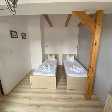 Rum i privatbostad Pod Lipami