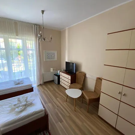 Pod Lipami Kwatera prywatna Świnoujście