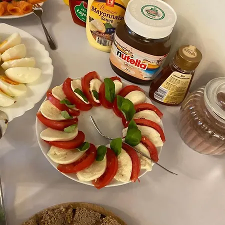 Pod Lipami Rum i privatbostad Świnoujście