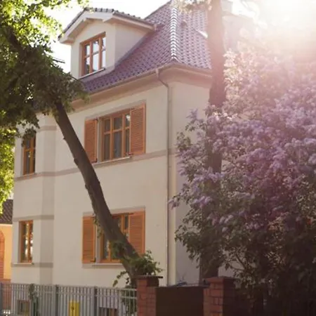 Pod Lipami Rum i privatbostad Świnoujście