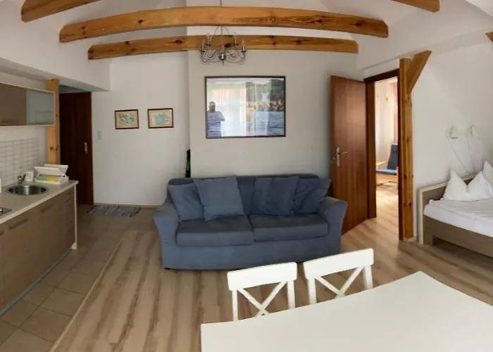 Pod Lipami Séjour chez l'habitant *